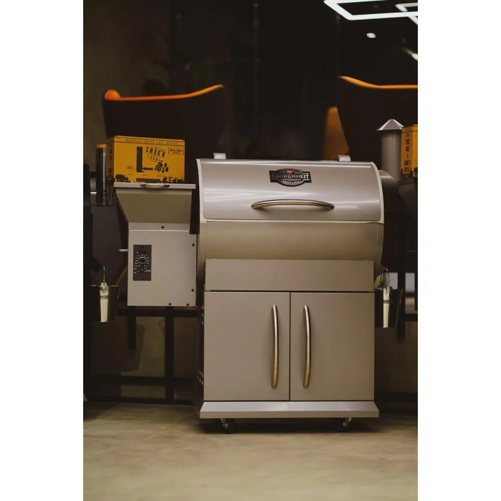 300 Fahrenheit - Medium Pellet Smoker (Silver) - RVOD