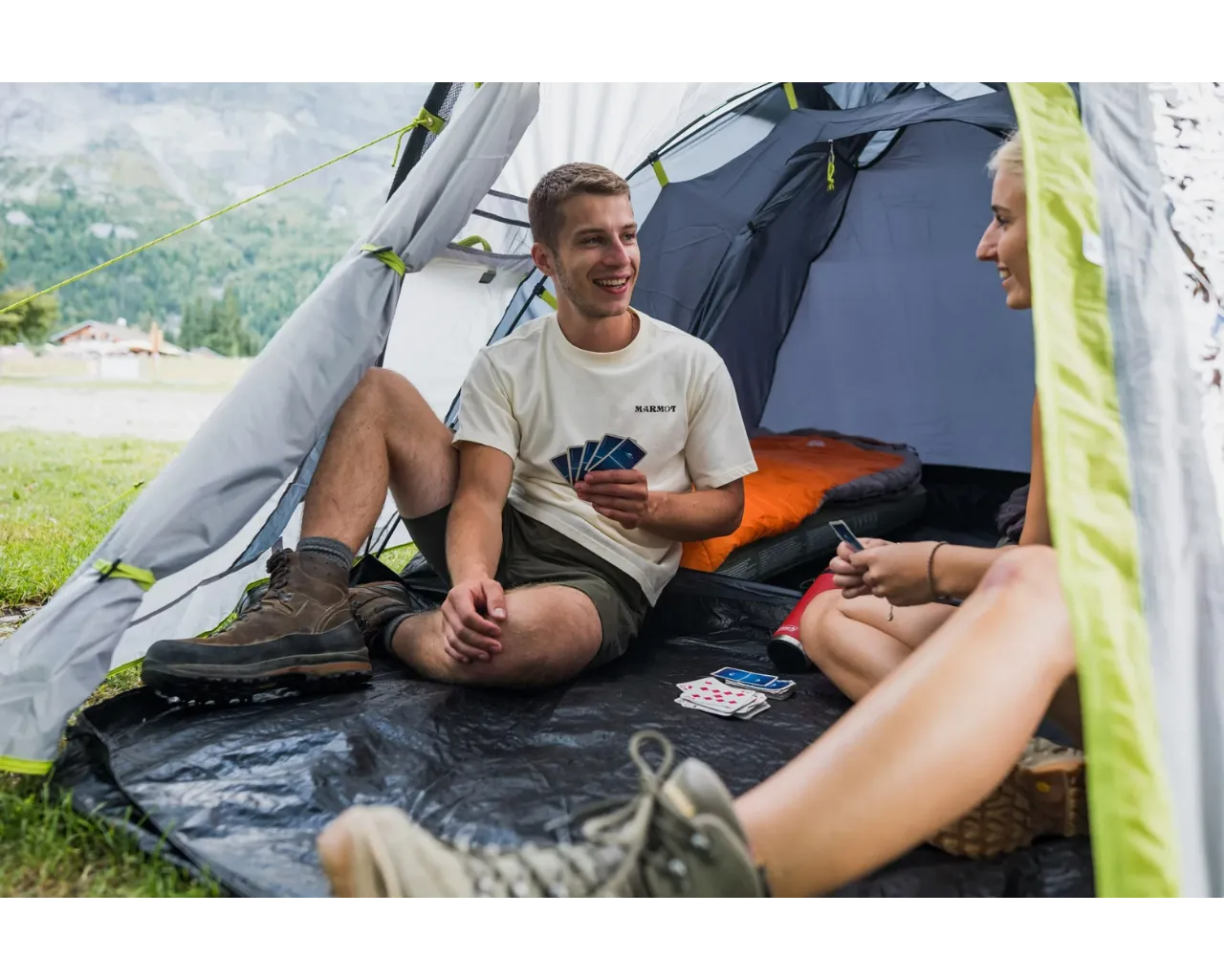 Coleman Darwin 3  Tent