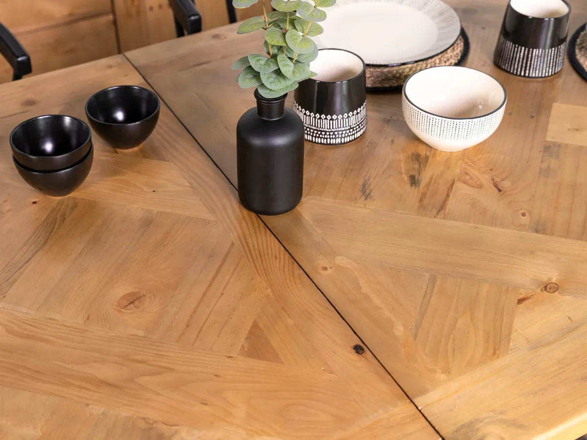 Como Extendable Dining Table (180cm - 240cm)