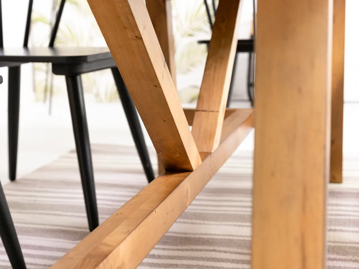 Como Extendable Dining Table (180cm - 240cm)