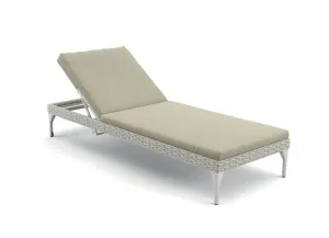 MU Beach Chair 55% Off