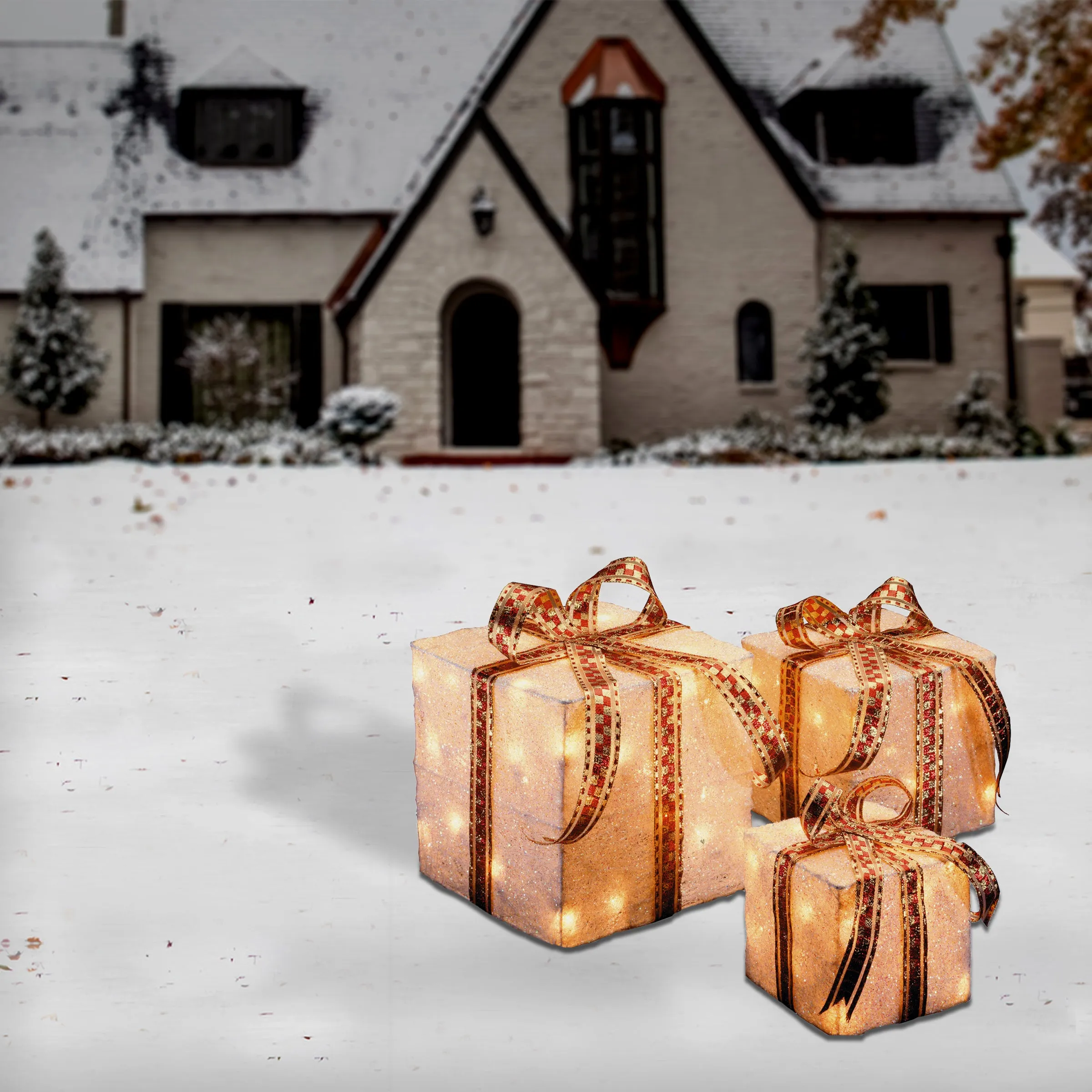 Pre-Lit White and Gold Gift Boxes, Set of Three, White Lights