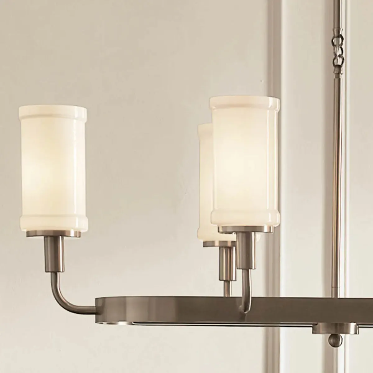 Vetivene 47" 8-Light Linear Chandelier, Classic Pewter Finish