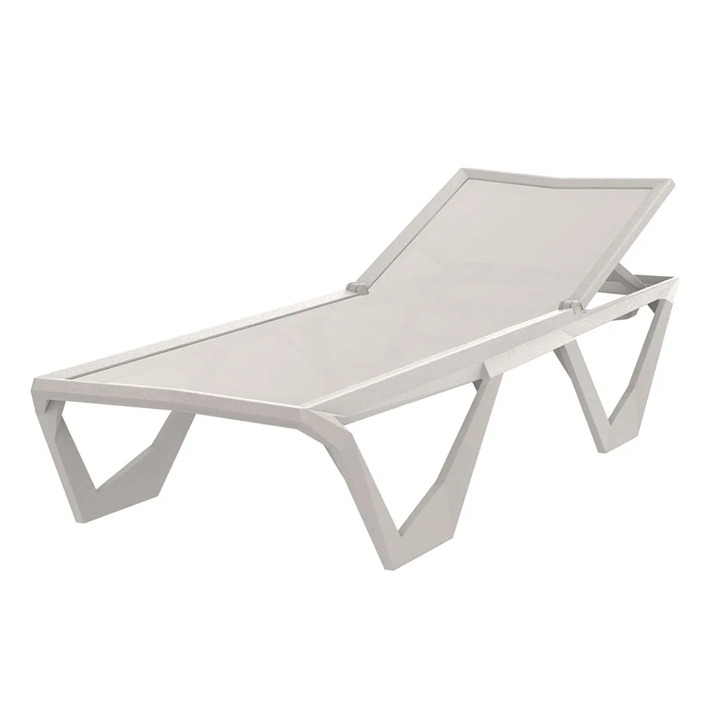 Voxel Sun Chaise (Set of 4) - Modern Pool Lounger