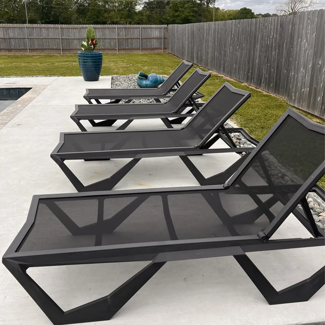 Voxel Sun Chaise (Set of 4) - Modern Pool Lounger