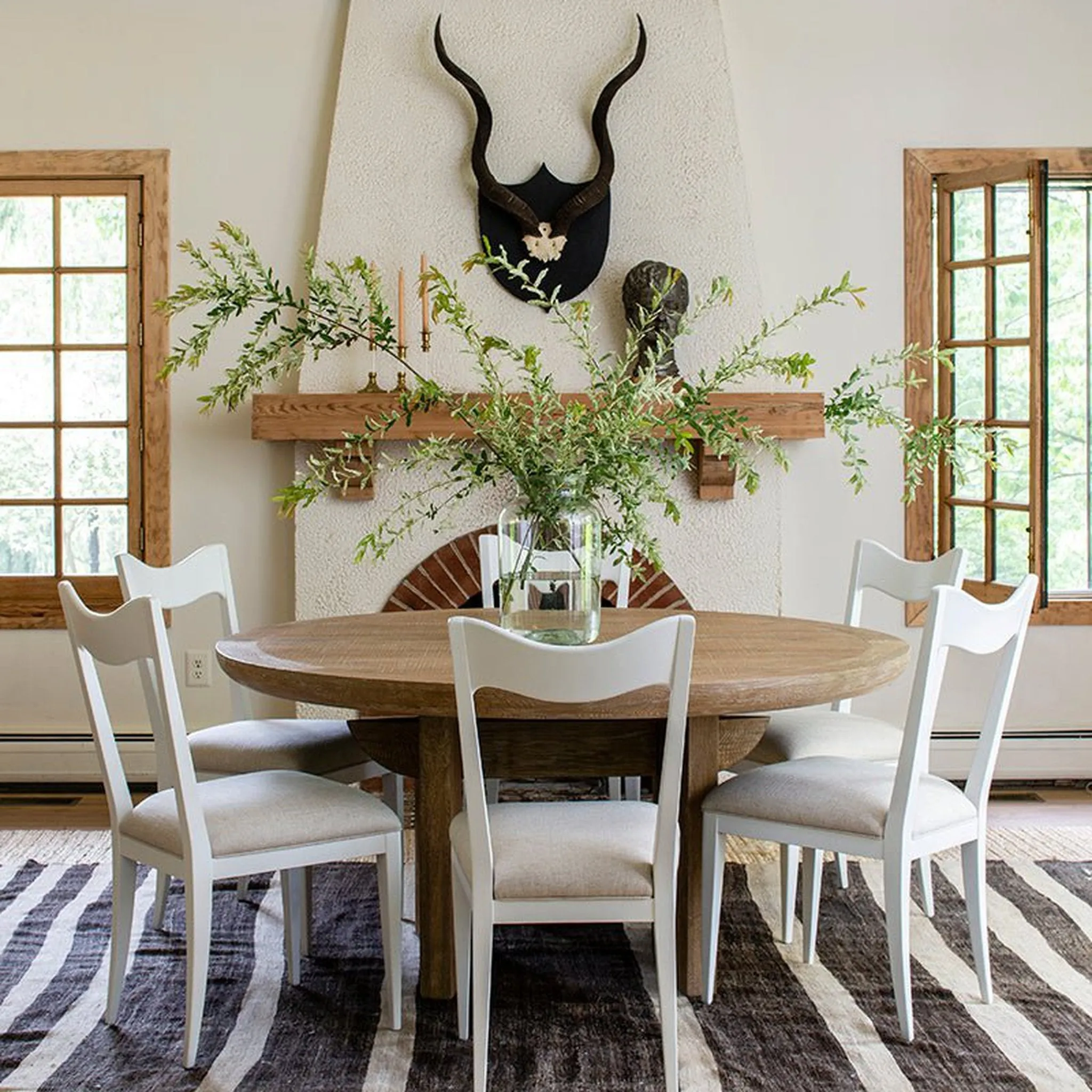 WoodBridge Furniture Modern Dining Table - LL500-23